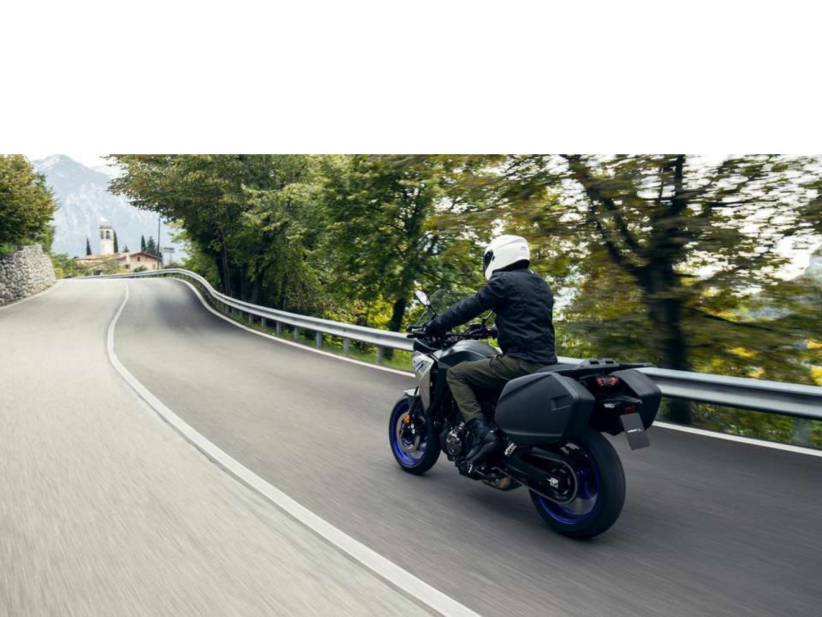 Мотоцикл YAMAHA Tracer 7 GT (Icon Performance) 2024